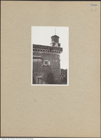 Vorderseite von Bibliotheca Hertziana [https://www.deutsche-digitale-bibliothek.de/content/lizenzen/rv-fz/] Rocca dei Rettori - Ostturm von Südwesten, bh108085_recto. Foto: Schwarz, Heinrich Mathias.