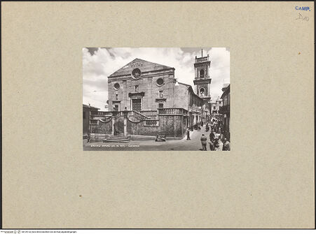 Vorderseite von unbekannt [https://www.deutsche-digitale-bibliothek.de/content/lizenzen/rv-ez/] Cattedrale dell'Assunta - Fassade mit vorgelagerter Treppenanlage, bh109143_recto. Foto.