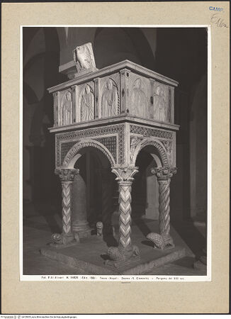 Vorderseite von Alinari [https://www.deutsche-digitale-bibliothek.de/content/lizenzen/rv-ez/] Kanzel - Seitenansicht, bh109305_recto. Foto.