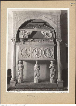 Vorderseite von Alinari [https://www.deutsche-digitale-bibliothek.de/content/lizenzen/rv-ez/] Grabmal des Diego I, Conte di Cavaniglia (gest. 1481) - Gesamtansicht, bh109319_recto. Foto.