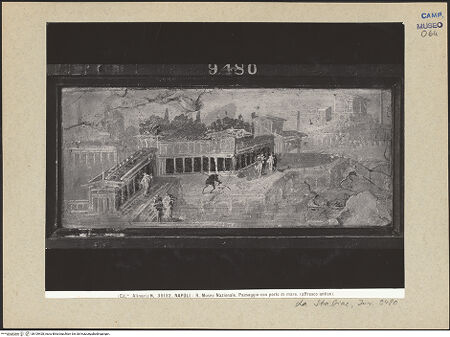 Vorderseite von Alinari [https://www.deutsche-digitale-bibliothek.de/content/lizenzen/rv-ez/] Landschaft mit Bauwerke - Gesamtansicht, bh109428_recto. Foto.