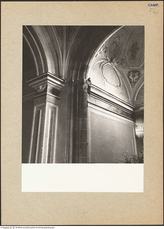 Vorderseite von Bibliotheca Hertziana [https://www.deutsche-digitale-bibliothek.de/content/lizenzen/rv-fz/] Sant'Antonio - Vierung und Chor, bh109469_recto. Foto.