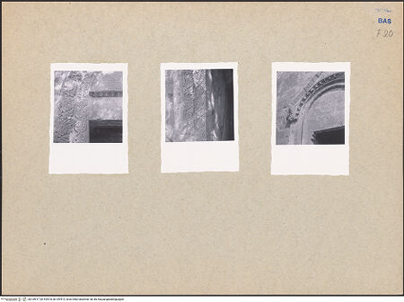 Vorderseite von unbekannt [https://www.deutsche-digitale-bibliothek.de/content/lizenzen/rv-fz/] Santa Maria della ValleSüdfassade (Hauptfassade)Erstes Portal von Westen (links) - Giebel, Detail links, bh109917_bh109918_bh109919_recto. Foto.