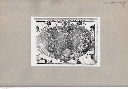 Vorderseite von British Museum [https://www.deutsche-digitale-bibliothek.de/content/lizenzen/rv-ez/] Weltkarte in Glosbusform - , bh110839. Foto.