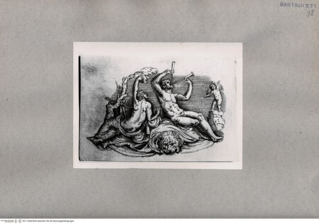 Vorderseite von British Museum [https://www.deutsche-digitale-bibliothek.de/content/lizenzen/rv-ez/] Mann spielt auf zwei Flöten, daneben eine Frau - , bh112444. Foto.