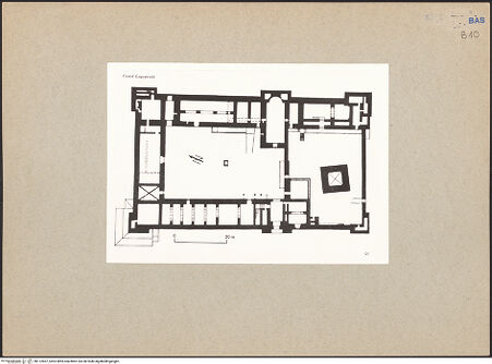 Vorderseite von unbekannt [https://www.deutsche-digitale-bibliothek.de/content/lizenzen/rv-fz/] Castello di Lagopesole - Grundriß, bh112857_recto. Foto.