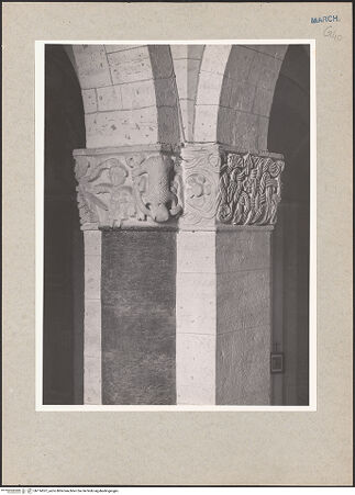 Vorderseite von National Gallery of Art, Washington? [https://www.deutsche-digitale-bibliothek.de/content/lizenzen/rv-ez/] Kapitelle mit Flechtwerk sowie vegetabilen, zoomorphen und christologischen MotivenNordwestpfeiler: Kapitelle der Rund- und Rechteckvorlagen - Schrägansicht von Südwesten (Kapitell der westlichen Rundvorlage und Kapitell der südlichen Rechteckvorlage mit vegetabilem Flechtornament), bh114537_recto. Foto: Hutzel, Max.