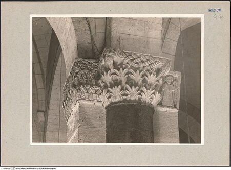 Vorderseite von National Gallery of Art, Washington? [https://www.deutsche-digitale-bibliothek.de/content/lizenzen/rv-ez/] Kapitelle mit Flechtwerk sowie vegetabilen, zoomorphen und christologischen MotivenNordostpfeiler: Kapitelle der Rund- und Rechteckvorlagen - Kapitell der östlichen Rundvorlage, bh114539_recto. Foto: Hutzel, Max.