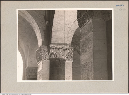 Vorderseite von National Gallery of Art, Washington? [https://www.deutsche-digitale-bibliothek.de/content/lizenzen/rv-ez/] Kapitelle mit Flechtwerk sowie vegetabilen, zoomorphen und christologischen MotivenNordwestpfeiler: Kapitelle der Rund- und Rechteckvorlagen - Kapitell der östlichen Rundvorlage mit Raubtieren, bh114545_recto. Foto: Hutzel, Max.