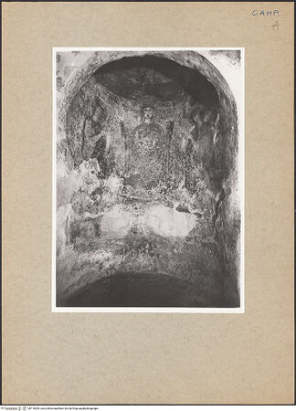 Vorderseite von unbekannt [https://www.deutsche-digitale-bibliothek.de/content/lizenzen/rv-fz/] Maria orans zwischen zwei Heiligen - Gesamtansicht, bh116509_recto. Foto.