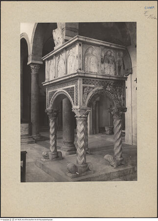 Vorderseite von Hutzel, Max [https://www.deutsche-digitale-bibliothek.de/content/lizenzen/rv-ez/] Kanzel - Seitenansicht, bh118020_recto. Foto: Hutzel, Max.