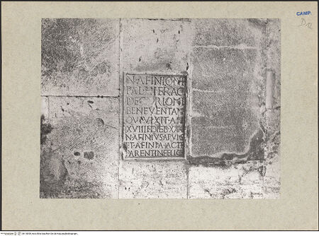 Vorderseite von Guidotti [https://www.deutsche-digitale-bibliothek.de/content/lizenzen/rv-ez/] Inschrift - Gesamtansicht, bh118090_recto. Foto: Guidotti.