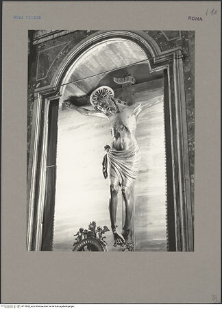 Vorderseite von Hutzel, Max [https://www.deutsche-digitale-bibliothek.de/content/lizenzen/rv-ez/] Kruzifix - Schrägansicht von rechts, bh118868_recto. Foto: Hutzel, Max.