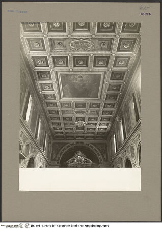 Vorderseite von Getty Research Institute? [https://www.deutsche-digitale-bibliothek.de/content/lizenzen/rv-ez/] Holzdecke - Teilansicht in Richtung Presbyterium, bh119811_recto. Foto.