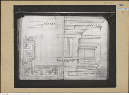 Vorderseite von Mellon? [https://www.deutsche-digitale-bibliothek.de/content/lizenzen/rv-ez/] Codex Mellon (Sketchbook of Menicantonio)Gebälk und Schnitt einer Kassette und Gebälk, Schnitt einer Kassette und Säulenaufbau der Portikus der Westfassade der Basilica Aemilia auf dem Forum Romanum - , bh120726_recto. Foto.