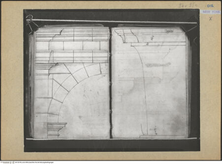 Vorderseite von Mellon? [https://www.deutsche-digitale-bibliothek.de/content/lizenzen/rv-ez/] Codex Mellon (Sketchbook of Menicantonio)Mittelbogen und Gebälk des Septimius-Severus-Bogens und Detail vom Septimius-Severus-Bogen - , bh120745_recto. Foto.