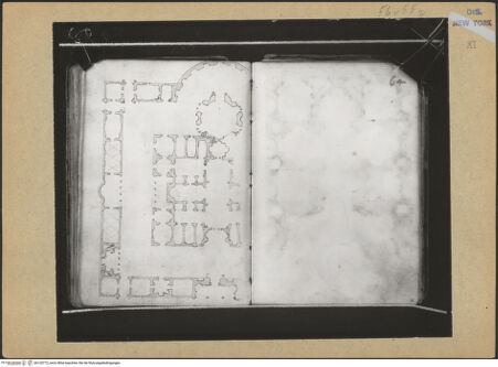 Vorderseite von Mellon? [https://www.deutsche-digitale-bibliothek.de/content/lizenzen/rv-ez/] Codex Mellon (Sketchbook of Menicantonio)Rekonstruierter Grundriss der Konstantinsthermen (Ausschnitt) - , bh120772_recto. Foto.