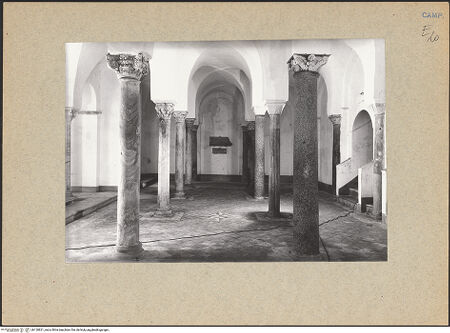 Vorderseite von Bibliotheca Hertziana [https://www.deutsche-digitale-bibliothek.de/content/lizenzen/rv-fz/] Cattedrale - Blick von Norden, bh120821_recto. Foto.