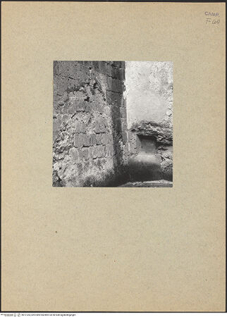 Vorderseite von Bibliotheca Hertziana [https://www.deutsche-digitale-bibliothek.de/content/lizenzen/rv-fz/] Chiesa dei Cappuccini (ex Chiesa dei Gesuiti) - Rechte Apsis (Ansatz), bh121264_recto. Foto.