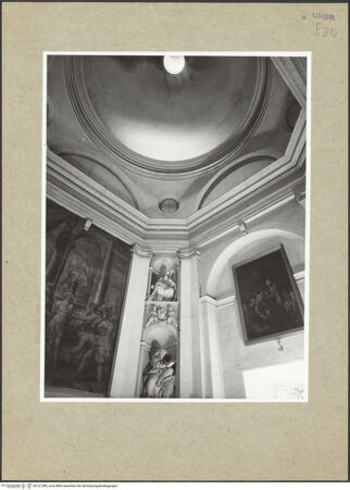 Vorderseite von Sopr. BAS ROMA [https://www.deutsche-digitale-bibliothek.de/content/lizenzen/rv-ez/] Santa Maria della Pace - Oktogon, 1. Kapelle links (del Presepe), bh121289_recto. Foto.