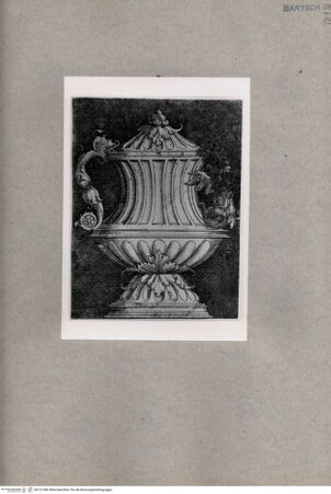 Vorderseite von  [http://creativecommons.org/publicdomain/mark/1.0/] ... - , bh121386. Foto.