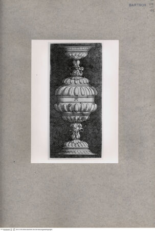 Vorderseite von  [http://creativecommons.org/publicdomain/mark/1.0/] ... - , bh121393. Foto.