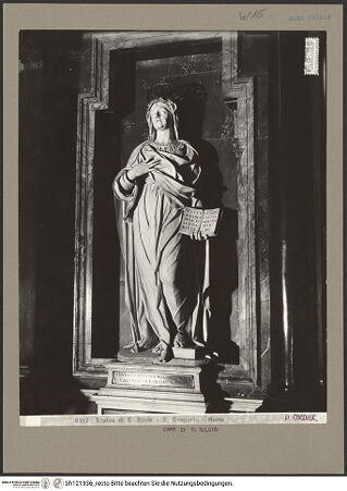 Vorderseite von unbekannt [https://www.deutsche-digitale-bibliothek.de/content/lizenzen/rv-fz/] Die heilige Silvia - Schrägansicht, bh121936_recto. Foto.