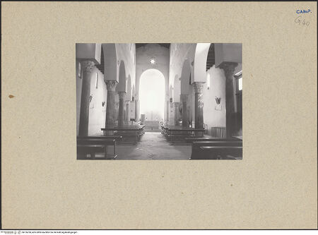 Vorderseite von Bibliotheca Hertziana [https://www.deutsche-digitale-bibliothek.de/content/lizenzen/rv-fz/] San Pietro alli Marmi - Mittelschiff in Richtung Altar, bh126250_recto. Foto: Mörsch.