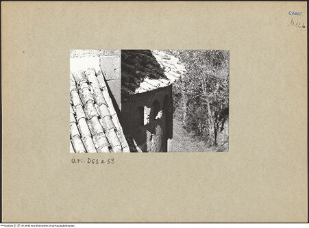 Vorderseite von Bibliotheca Hertziana [https://www.deutsche-digitale-bibliothek.de/content/lizenzen/rv-fz/] Cattedrale - Mittelapsis, Dach: Teilansicht, bh126988_recto. Foto.