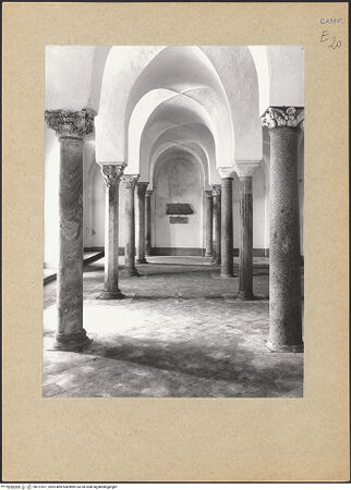 Vorderseite von Bibliotheca Hertziana [https://www.deutsche-digitale-bibliothek.de/content/lizenzen/rv-fz/] Cattedrale - Blick von Norden, bh127871_recto. Foto.