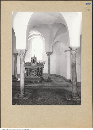 Vorderseite von Bibliotheca Hertziana [https://www.deutsche-digitale-bibliothek.de/content/lizenzen/rv-fz/] Cattedrale - Ansicht der Hauptapsis, bh127873_recto. Foto.