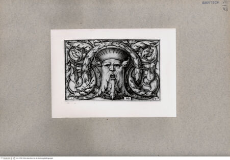 Vorderseite von  [http://creativecommons.org/publicdomain/mark/1.0/] ... - , bh127991. Foto.