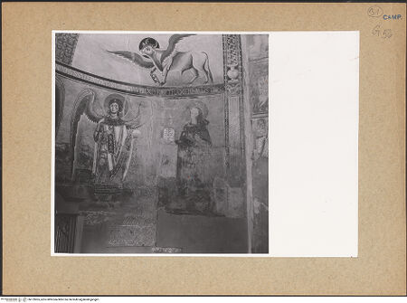 Vorderseite von unbekannt [https://www.deutsche-digitale-bibliothek.de/content/lizenzen/rv-fz/] Majestas Domini mit Evangelistensymbolen, Erzengeln, Stifter und HeiligemMittleres Register: drei Erzengel zwischen dem Abt Desiderius von Montecassino und dem heiligen Benedikt von Nursia - Ausschnitt der rechten Seite mit dem Erzengel Raphael und dem heiligen Benedikt, bh129905_recto. Foto: Paeseler, Wilhelm.