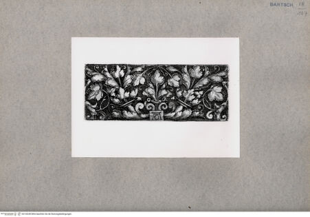 Vorderseite von  [http://creativecommons.org/publicdomain/mark/1.0/] ... - , bh130249. Foto.