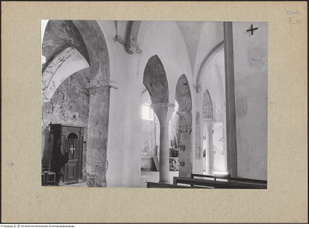 Vorderseite von Bibliotheca Hertziana [https://www.deutsche-digitale-bibliothek.de/content/lizenzen/rv-fz/] CattedraleSüdliche Seitenschiffe - Südliche Seitenschiffe von Nord-Osten, vor der Restaurierung, bh130420_recto. Foto: Mörsch.