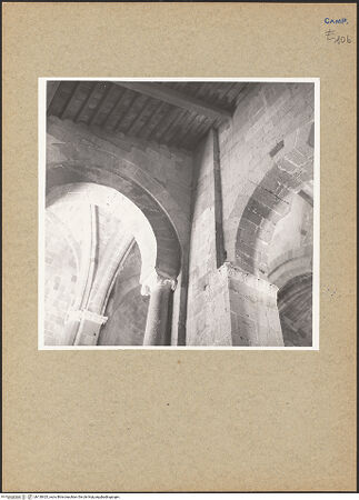 Vorderseite von Urban [https://www.deutsche-digitale-bibliothek.de/content/lizenzen/rv-ez/] DuomoNordseitenschiff - Nordöstliche Ecke, Detail, bh130425_recto. Foto: Urban, Thomas.