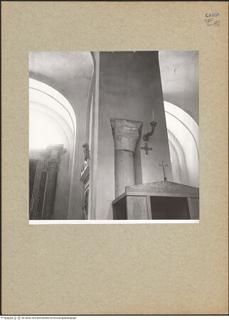 Vorderseite von Urban [https://www.deutsche-digitale-bibliothek.de/content/lizenzen/rv-ez/] Duomo - Mittelschiff, Detail einer mittelalterlichen Säule, bh130430_recto. Foto: Urban, Thomas.