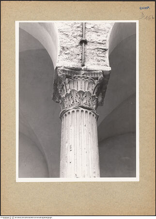 Vorderseite von Bibliotheca Hertziana [https://www.deutsche-digitale-bibliothek.de/content/lizenzen/rv-fz/] Kapitell und Schaft, bh130444_recto. Foto.