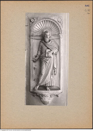 Vorderseite von Getty Research Institute [https://www.deutsche-digitale-bibliothek.de/content/lizenzen/rv-fz/] Ausstattung der Cappella SimoncelliZwei ApostelfigurenHeiliger Paulus - Gesamtansicht, bh130531_recto. Foto: Hutzel, Max.