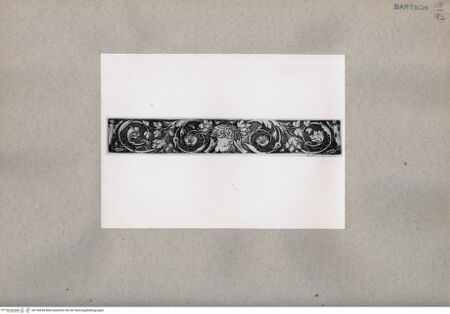 Vorderseite von  [http://creativecommons.org/publicdomain/mark/1.0/] ... - , bh130648. Foto.