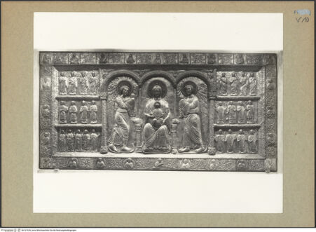 Vorderseite von Böhm [https://www.deutsche-digitale-bibliothek.de/content/lizenzen/rv-ez/] Pala di Pellegrino II / Madonna zwischen Engeln, Heiligen und Stifter - Gesamtansicht, bh131539_recto. Foto: Böhm, Osvaldo.