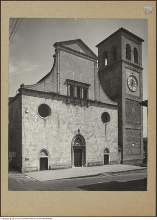 Vorderseite von Böhm [https://www.deutsche-digitale-bibliothek.de/content/lizenzen/rv-ez/] Duomo - Hauptfassade, Gesamtansicht, bh131627_recto. Foto: Böhm, Osvaldo.