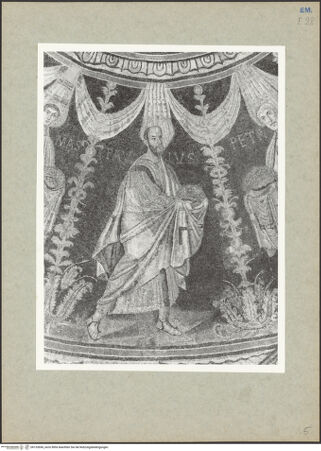 Vorderseite von Villani [https://www.deutsche-digitale-bibliothek.de/content/lizenzen/rv-ez/] Mosaikdekoration der Kuppel, der Pendentifs und der SockelzoneMittleres Register: Apostel mit Kronen - Paulus, bh133696_recto. Foto: Villani.
