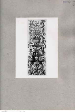 Vorderseite von  [http://creativecommons.org/publicdomain/mark/1.0/] ... - , bh134978. Foto.