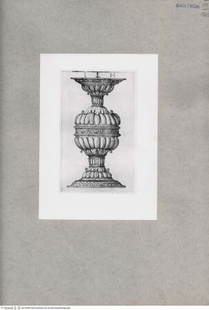 Vorderseite von  [http://creativecommons.org/publicdomain/mark/1.0/] ... - , bh134982. Foto.