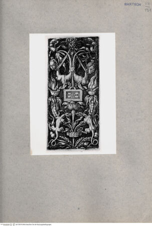 Vorderseite von  [http://creativecommons.org/publicdomain/mark/1.0/] ... - , bh135076. Foto.