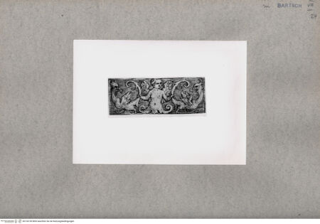 Vorderseite von  [http://creativecommons.org/publicdomain/mark/1.0/] ... - , bh136150. Foto.