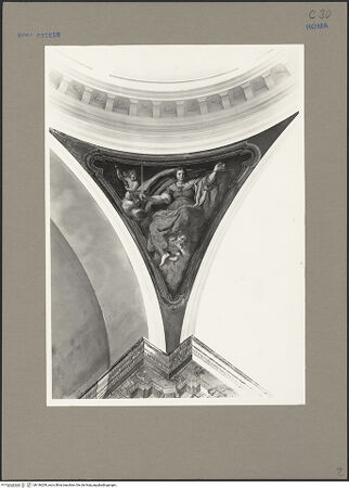 Vorderseite von ICCD [https://www.deutsche-digitale-bibliothek.de/content/lizenzen/rv-ez/] Triumph der KardinaltugendenJustitia - Ansicht mit Gebälk und Kuppelgesims, bh136209_recto. Foto.