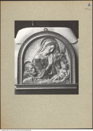 Vorderseite von Bibliotheca Hertziana [https://rightsstatements.org/page/CNE/1.0/] Die Heilige Familie - Aufnahme zu Auslagerungszwecken?, bh137200_recto. Foto.