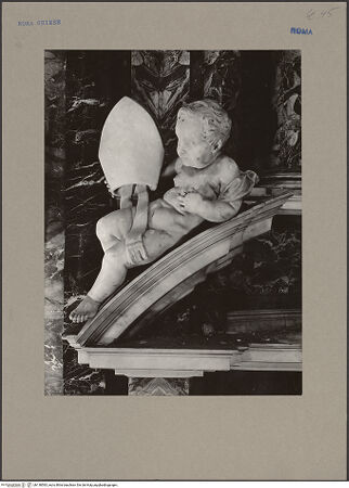 Vorderseite von Sopr. Mon. Laz. [https://www.deutsche-digitale-bibliothek.de/content/lizenzen/rv-ez/] Grabmal des Bischofs Giorgio Bolognetti - Detail: linker Putto, bh138583_recto. Foto.